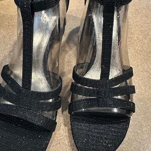 Adrianna Papell Black Glitter Heels - new